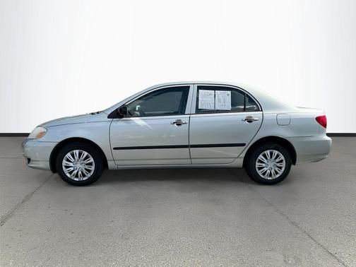 2004 Toyota Corolla LE