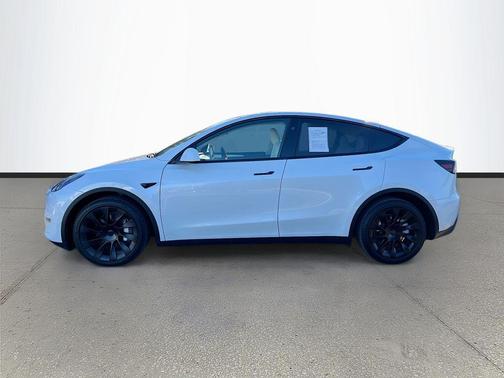 2023 Tesla Model Y Long Range Dual Motor All-Wheel Drive