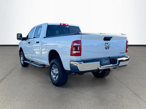 Bright White Clearcoat 2024 RAM 2500 Tradesman Crew Cab 4x4 6'4' Box