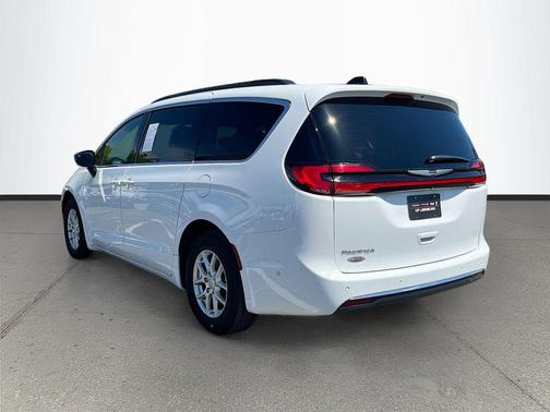 2025 Chrysler Pacifica L