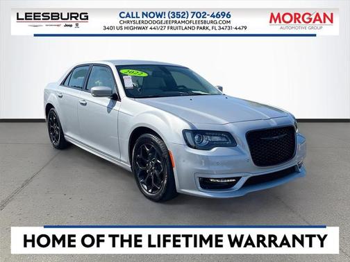 2022 Chrysler 300 Touring