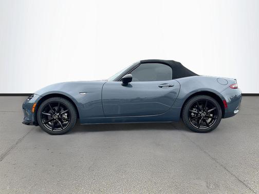 2022 Mazda MX-5 Miata Club