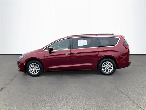 2021 Chrysler Voyager LXI