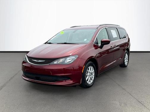 2021 Chrysler Voyager LXI