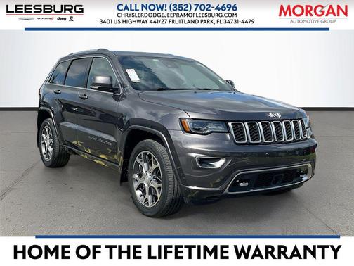 Granite Crystal Metallic Clearcoat 2018 Jeep Grand Cherokee Sterling Edition