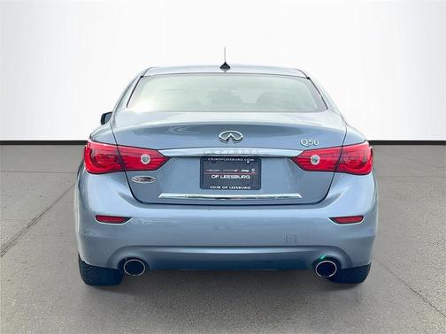 2015 INFINITI Q50 Base