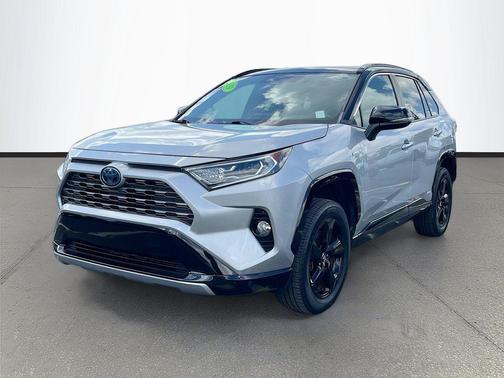 Silver Sky Metallic w/Midnight Black Roof 2020 Toyota RAV4 Hybrid SE