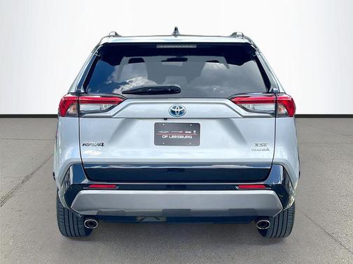 Silver Sky Metallic w/Midnight Black Roof 2020 Toyota RAV4 Hybrid SE