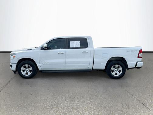Bright White Clearcoat 2022 RAM 1500 Big Horn/Lone Star