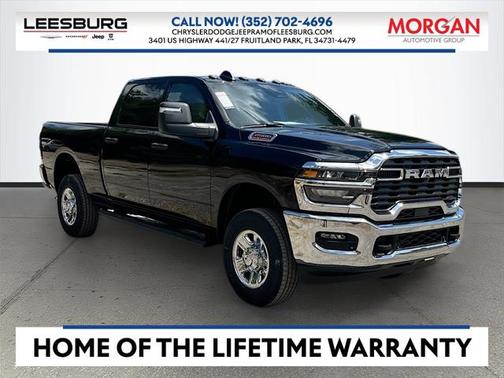 2025 RAM 2500 Tradesman Crew Cab 4x4 6'4' Box