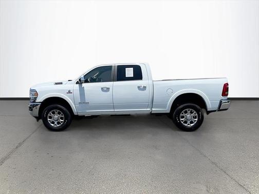 2022 RAM 2500 Laramie Crew Cab 4x4 6'4' Box