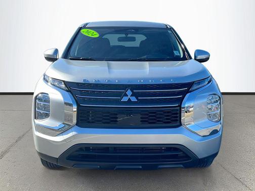 2024 Mitsubishi Outlander ES 2.5 2WD