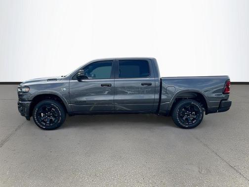 Granite Crystal Metallic Clearcoat 2026 RAM 1500 Big Horn/Lone Star
