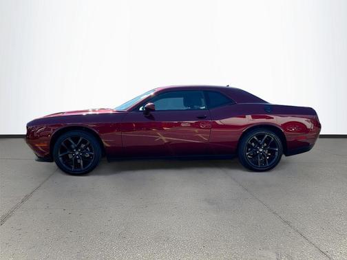Octane Red Pearlcoat 2021 Dodge Challenger SXT
