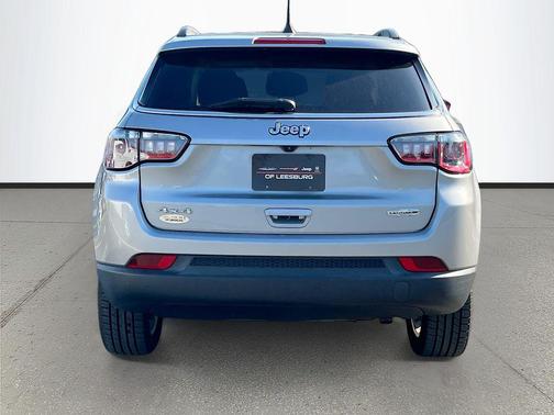 Billet Silver Metallic Clearcoat 2022 Jeep Compass Latitude Lux