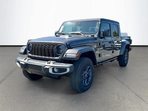Granite Crystal Metallic Clearcoat 2026 Jeep Gladiator 85th Anniversary Edition