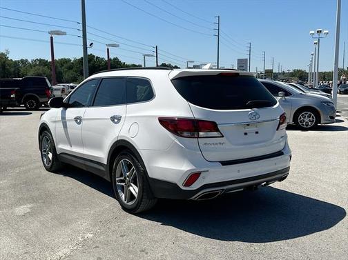 2017 Hyundai SANTA FE SE Ultimate