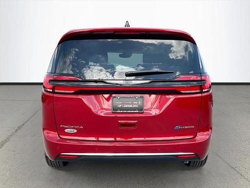 2025 Chrysler Pacifica Hybrid Select