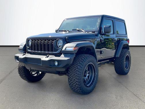 Black Clearcoat 2026 Jeep Wrangler Sport