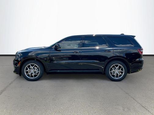 DB Black Clearcoat 2026 Dodge Durango GT HEMI V8