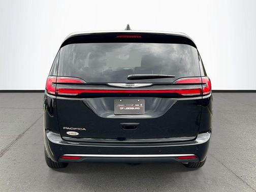 2025 Chrysler Pacifica L