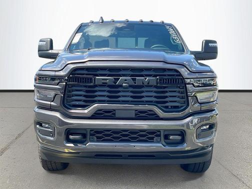 Granite Crystal Metallic Clearcoat 2026 RAM 2500 Big Horn Crew Cab 4x4 6'4' Box