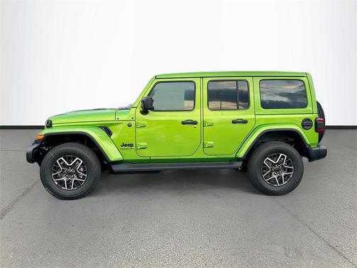 2026 Jeep Wrangler 4-Door Sahara 4x4