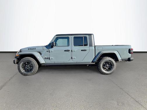 2026 Jeep Gladiator Willys 4x4