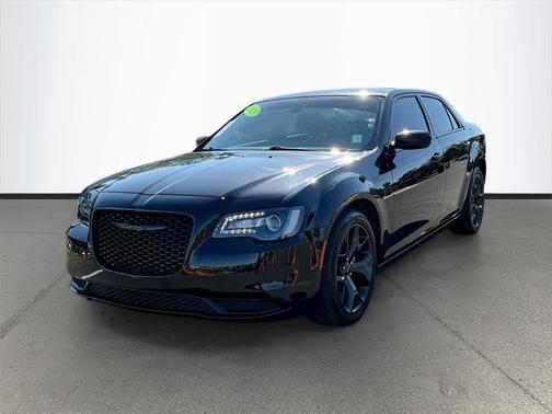 2023 Chrysler 300 Touring
