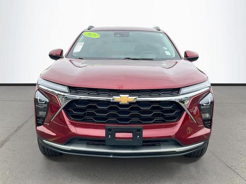 Crimson Metallic 2025 Chevrolet Trax LT
