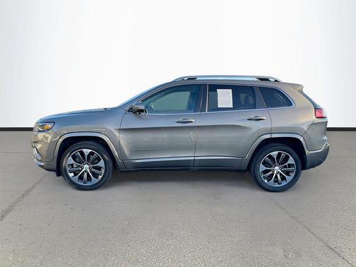 2019 Jeep Cherokee Overland
