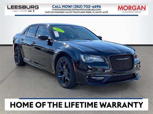 2022 Chrysler 300 Touring