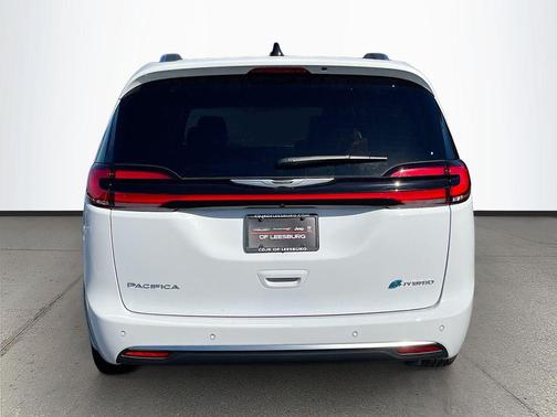 2024 Chrysler Pacifica L
