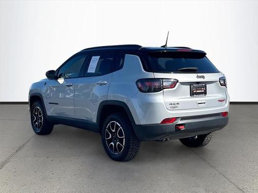 2024 Jeep Compass Trailhawk