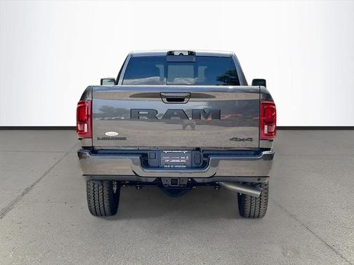 2025 RAM 2500 Laramie Crew Cab 4x4 6'4' Box