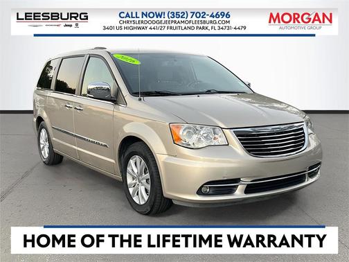 2016 Chrysler Town & Country Limited Platinum