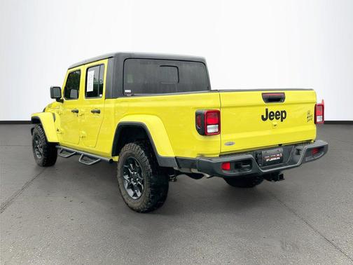 High Velocity Clearcoat 2023 Jeep Gladiator Willys 4x4