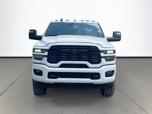 2025 RAM 2500 Big Horn Crew Cab 4x4 6'4' Box