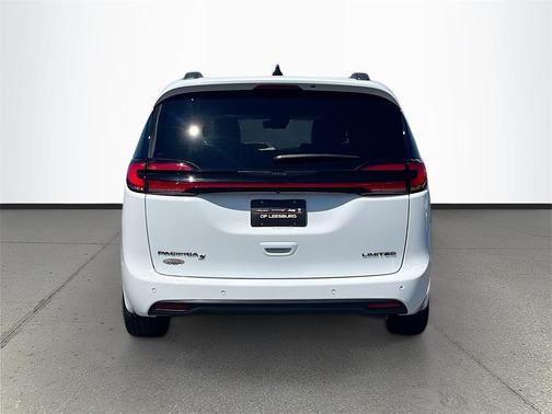 2024 Chrysler Pacifica Limited