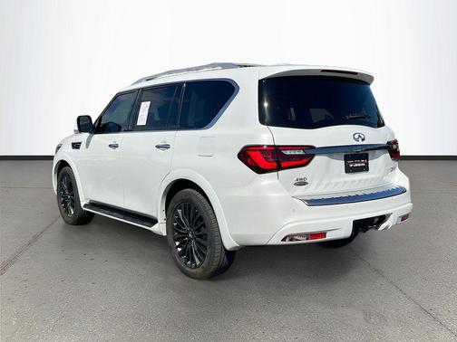 2024 INFINITI QX80 PREMIUM SELECT AWD