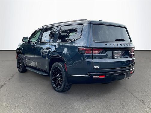 2023 Jeep Wagoneer Series II Carbide 4x2