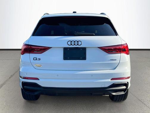 Arkona White 2024 Audi Q3 45 S line Premium Plus