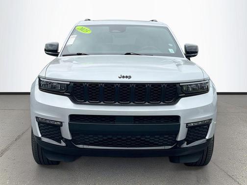 Silver Zynith 2025 Jeep Grand Cherokee L Limited