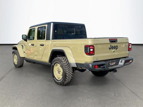 41 2026 Jeep Gladiator Willys 41 4x4