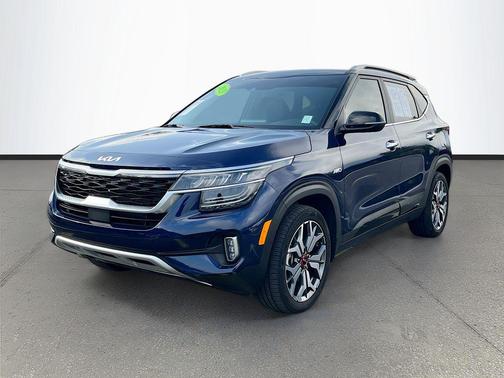 Dark Ocean Blue/Black Roof 2023 Kia Seltos SX Turbo