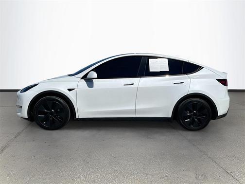 2025 Tesla Model Y Long Range Dual Motor All-Wheel Drive