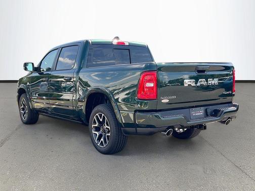 Serrano Green Metallic 2026 RAM 1500 Laramie