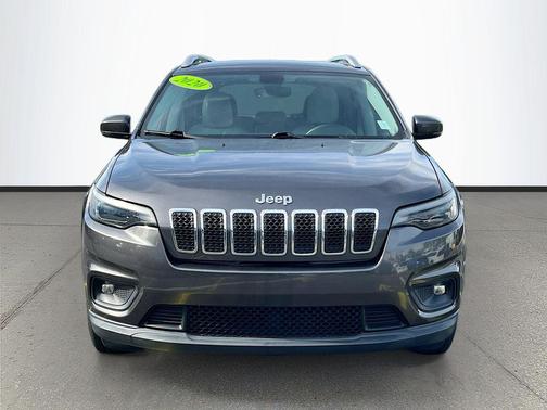 Granite Crystal Metallic Clearcoat 2020 Jeep Cherokee Latitude Plus