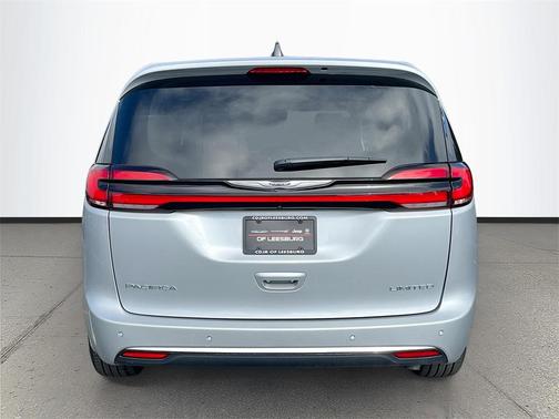 2024 Chrysler Pacifica Limited