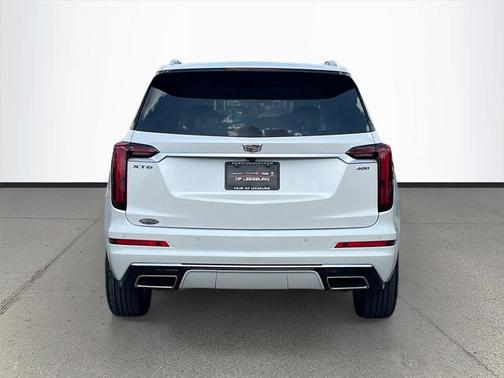 2024 Cadillac XT6 Premium Luxury FWD